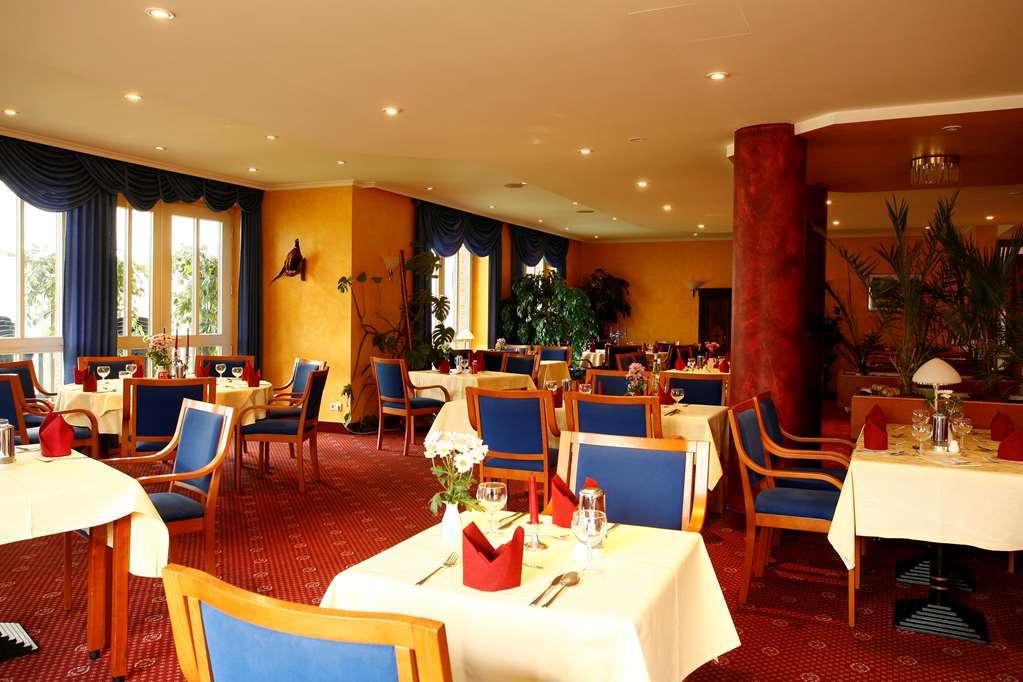 Park Hotel Fasanerie Neustrelitz Restaurace fotografie